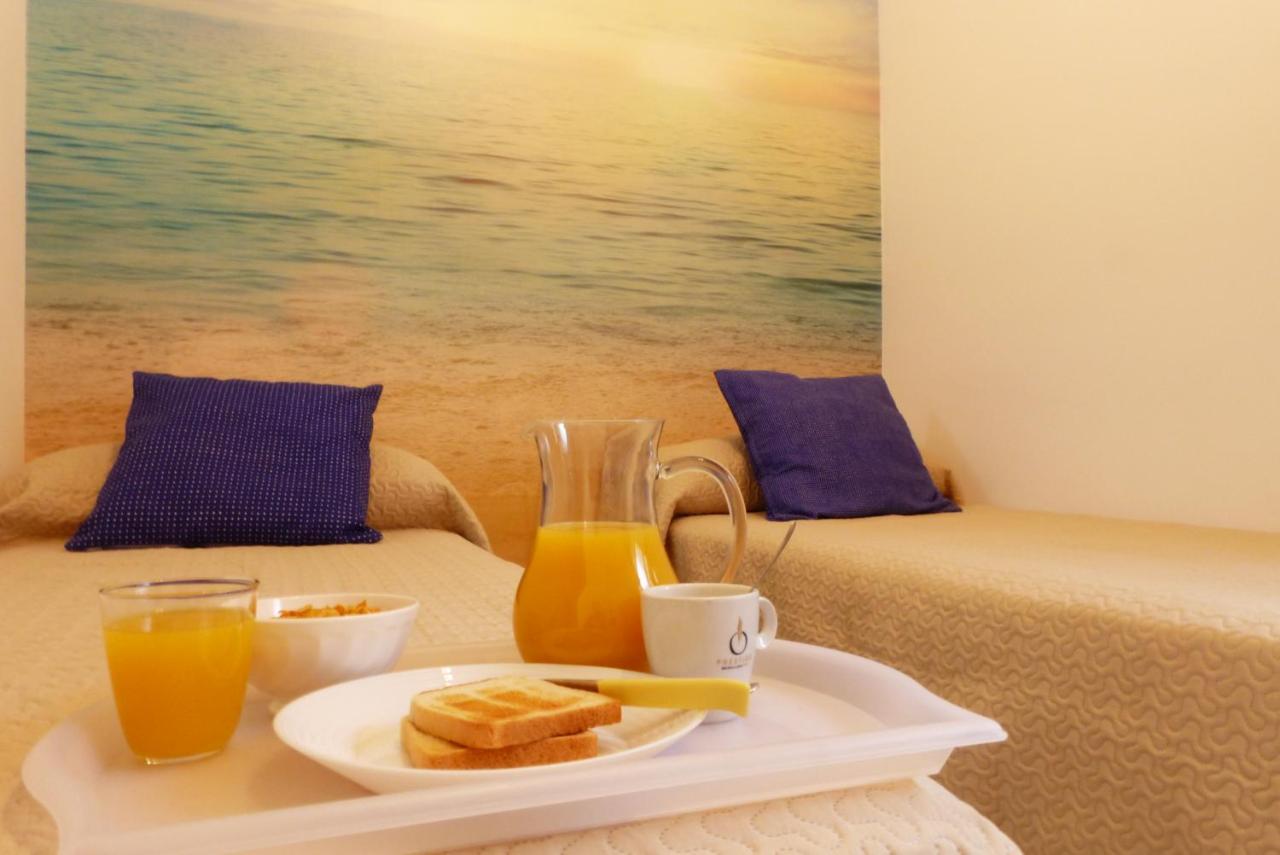 Studio With Access To The Garden. Open Pool. Beach Very Close. Wifi & Netflix Free Apartment Benalmádena Exterior photo