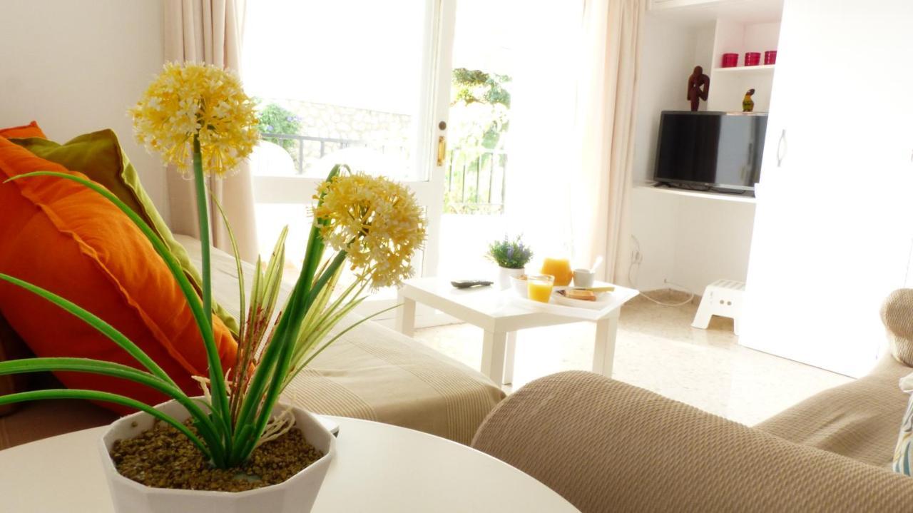 Studio With Access To The Garden. Open Pool. Beach Very Close. Wifi & Netflix Free Apartment Benalmádena Exterior photo