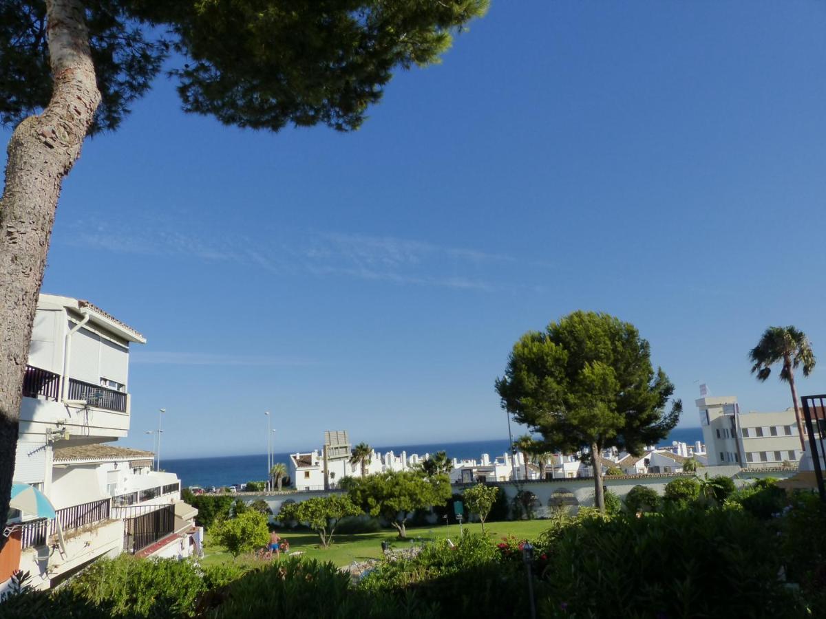 Studio With Access To The Garden. Open Pool. Beach Very Close. Wifi & Netflix Free Apartment Benalmádena Exterior photo