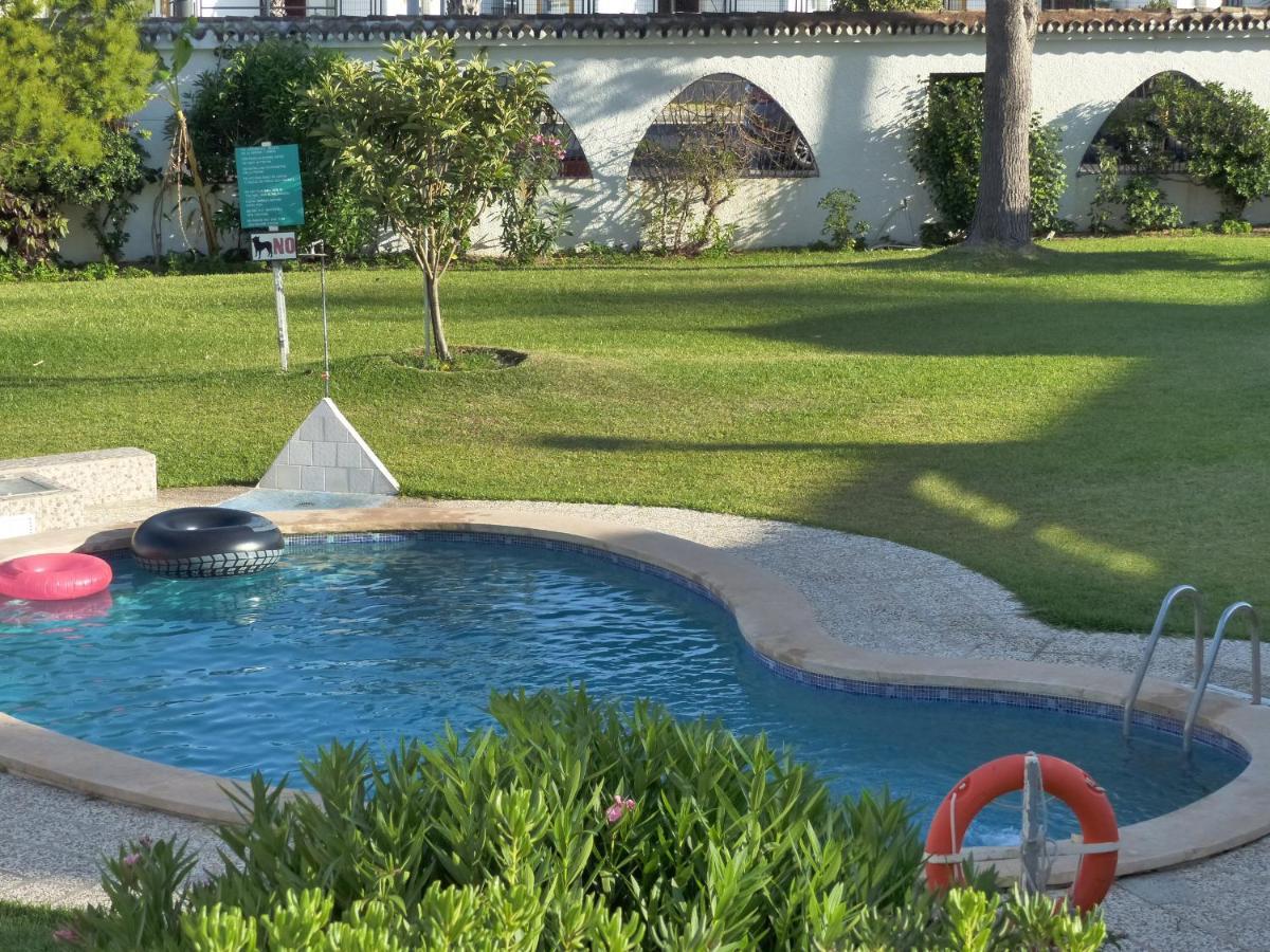 Studio With Access To The Garden. Open Pool. Beach Very Close. Wifi & Netflix Free Apartment Benalmádena Exterior photo