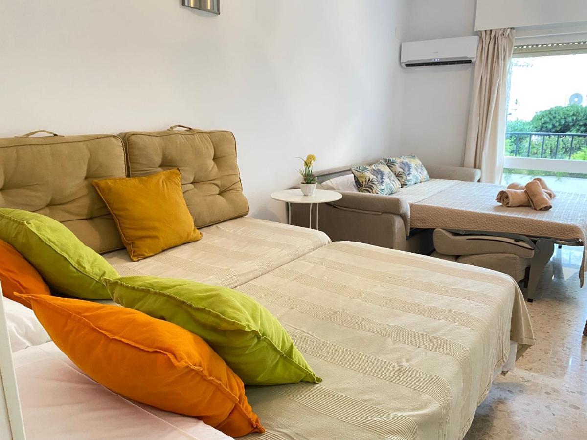 Studio With Access To The Garden. Open Pool. Beach Very Close. Wifi & Netflix Free Apartment Benalmádena Exterior photo