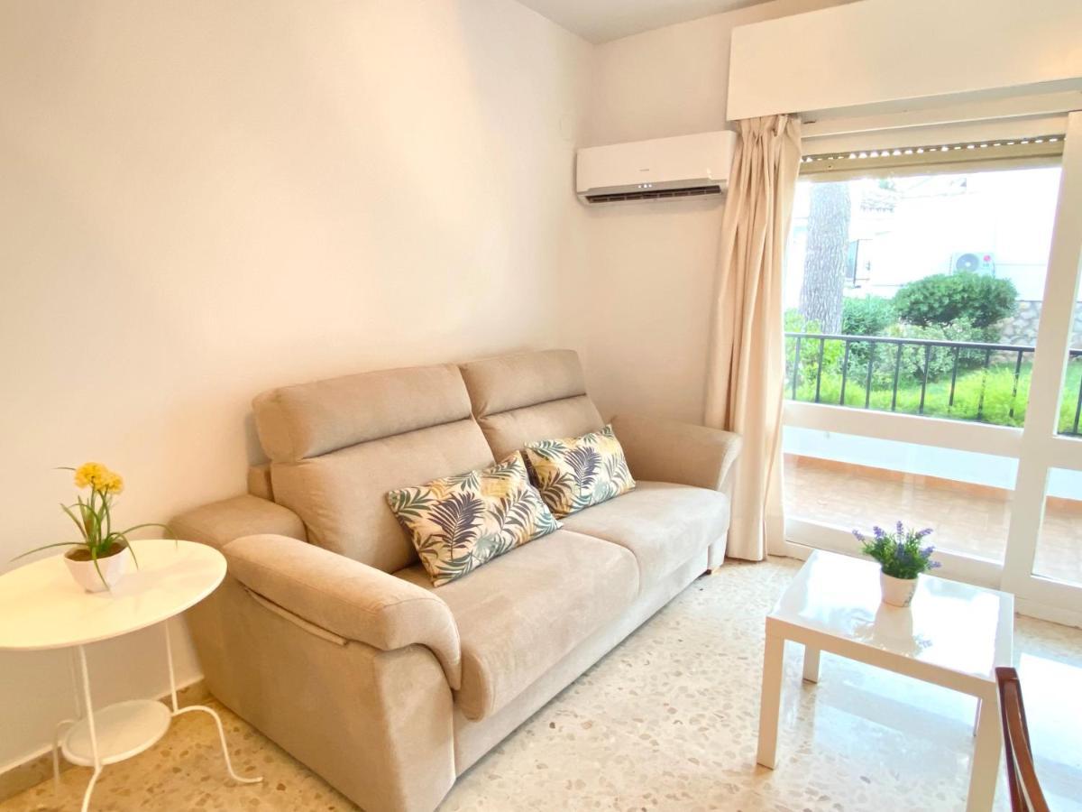 Studio With Access To The Garden. Open Pool. Beach Very Close. Wifi & Netflix Free Apartment Benalmádena Exterior photo